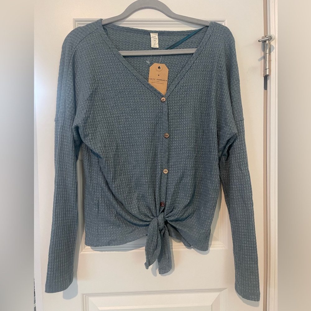 WAFFLE KNIT TIE-FRONT TOP